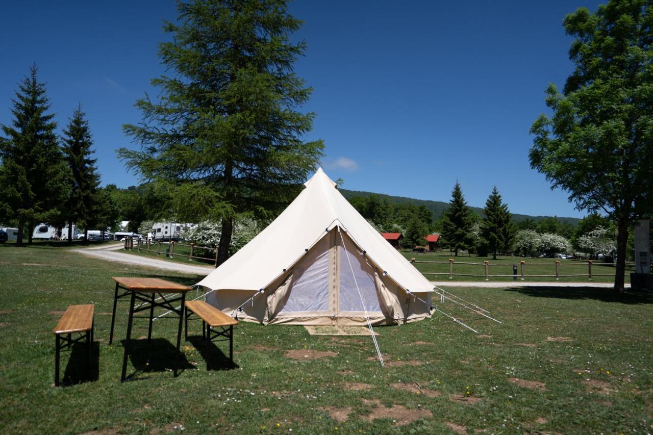 Hotel Kampaoh Sierra De Urbasa Bacáicoa Exteriér fotografie